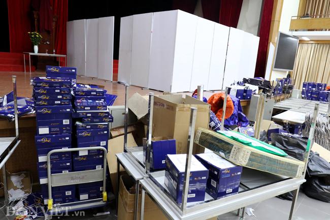 Bí mật căn phòng được cách ly 14 ngày của cán bộ in sao đề kỳ thi THPT-9