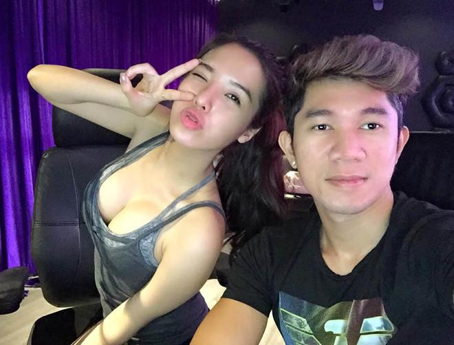 Mon 2K và Ngân 98: Đôi bạn cùng nổi nhờ khoe ngực, phát ngôn sốc-8