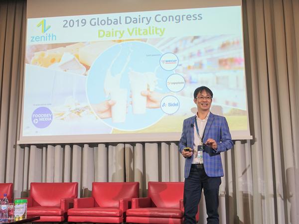 Vinamilk thuyết trình về xu hướng Ogranic tại hội nghị sữa toàn cầu-1