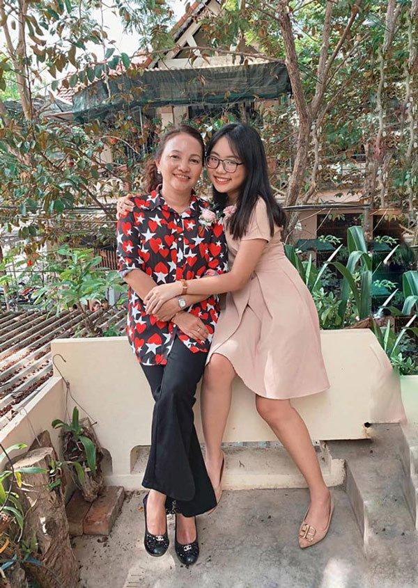 Đã tìm ra thánh đi giày cao gót nhỏ tuổi nhất Vbiz, đó chính là Phương Mỹ Chi!-6