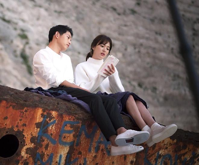 Song Joong Ki đệ đơn ly hôn, không thông báo cho Song Hye Kyo-1