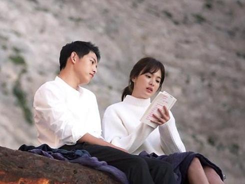 Song Joong Ki đệ đơn ly hôn, không thông báo cho Song Hye Kyo