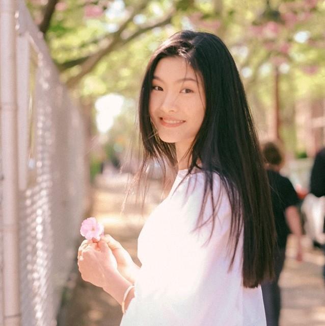 Thiếu nữ Trung Quốc được khen xinh như thần tiên tỷ tỷ-3