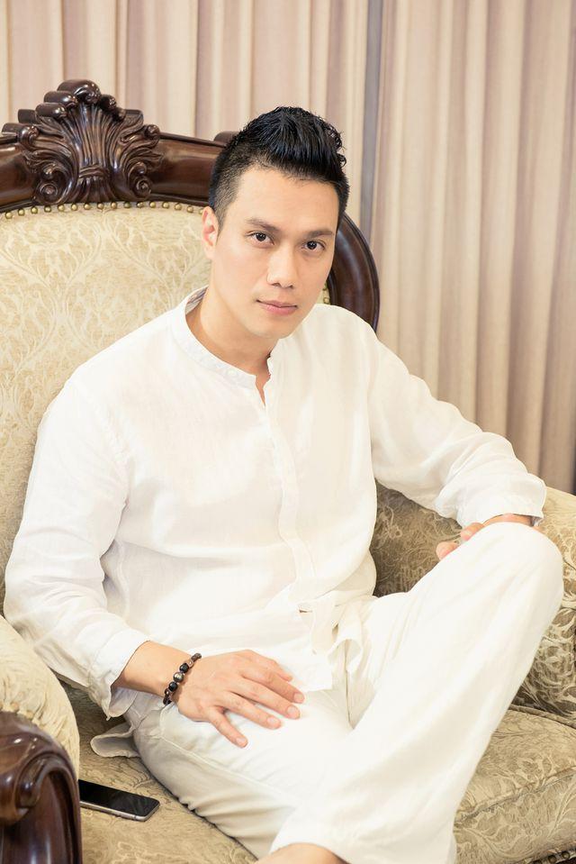 Việt Anh sang Hàn Quốc đập mặt xây lại sau ồn ào ly hôn, bất chấp ngoại hình vốn đã đẹp hơn người?-3