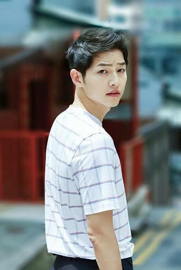 Song Joong Ki từ ngưỡng mộ đến quyết liệt ly hôn Song Hye Kyo-1