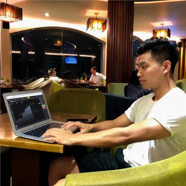 Xôn xao thông tin hậu vệ nổi tiếng của U23 Việt Nam quảng cáo cho mô hình lừa đảo kiểu đánh bạc-8