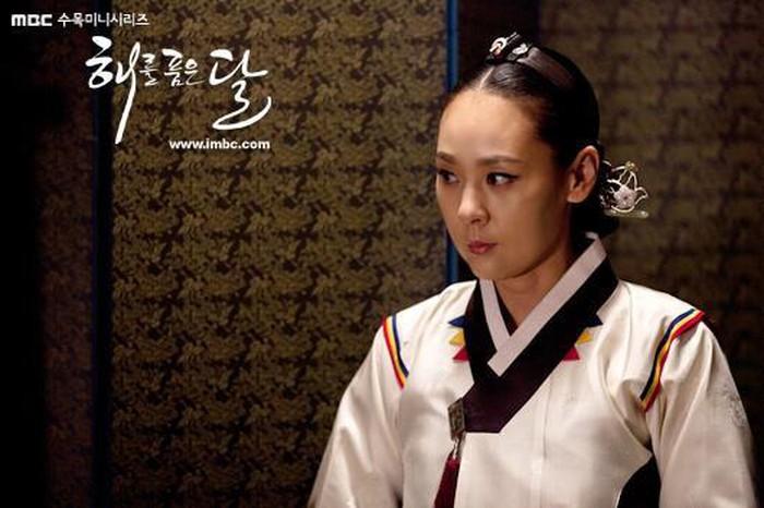 Những vai diễn ấn tượng của nữ diễn viên gạo cội Hàn trước khi tự tử-1