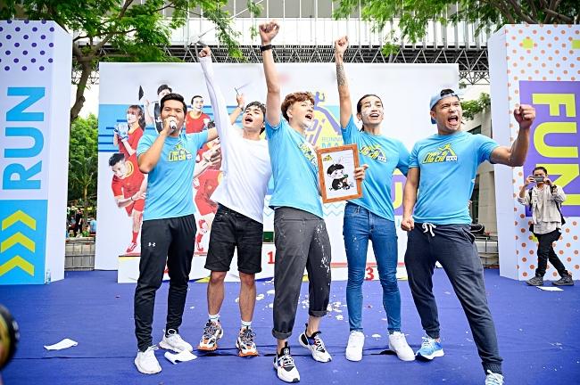 Tưởng sinh nhật sẽ được yên ổn, ai ngờ Ngô Kiến Huy vẫn bị Jun Phạm - BB Trần chơi dơ trước mặt nhiều người-6