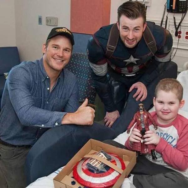 Những siêu anh hùng từ trong phim đến đời thực-14