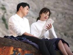 Vì sao Song Joong Ki có thể vượt qua đổ vỡ hôn nhân dễ dàng hơn Song Hye Kyo?