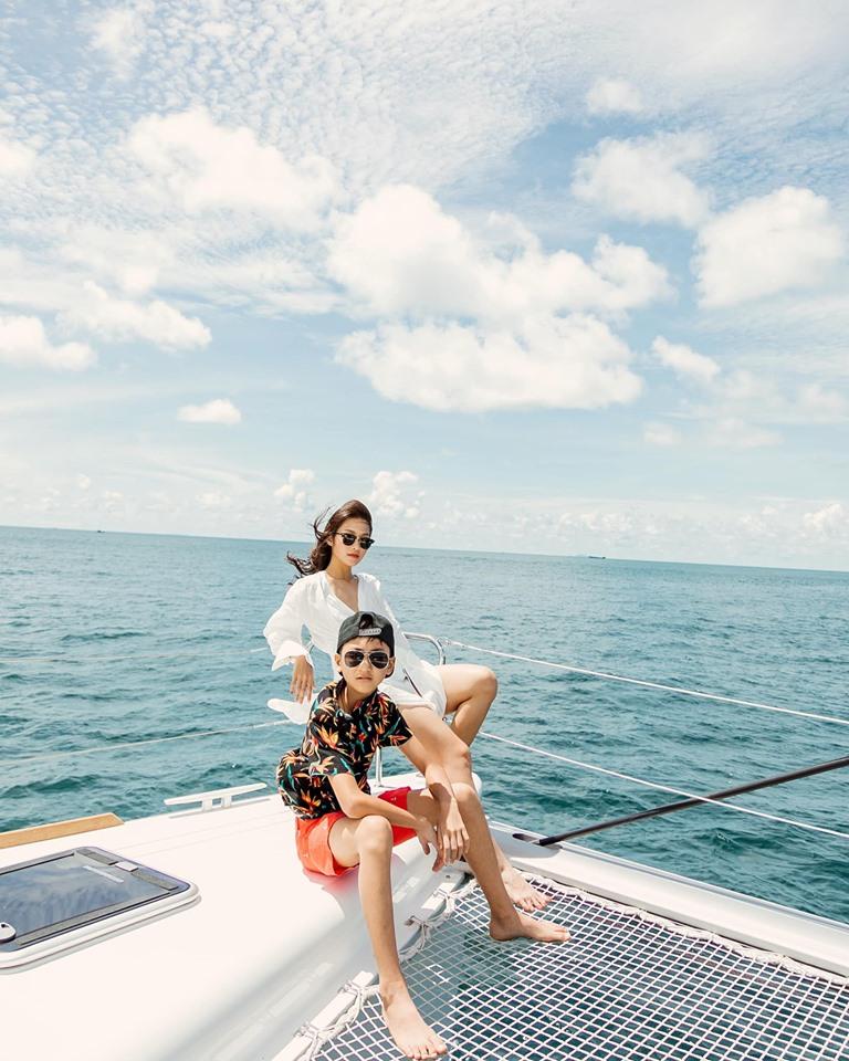 Nhìn lại nhan sắc sau 11 năm, Trang Lou thay đổi tất cả chỉ duy cặp má bánh bao vẫn trường tồn-6