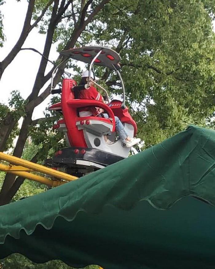 Angelababy đưa con trai đi chơi giữa ồn ào ly hôn Huỳnh Hiểu Minh-2