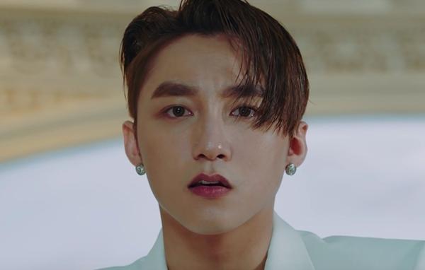 Không chỉ diện hàng hiệu đắt đỏ, cách make up của Sơn Tùng trong Hãy trao cho anh cũng công phu chẳng kém cạnh nữ nhân nào!-1