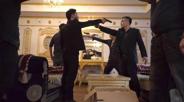 Sự cố cháy bất ngờ khiến cả đoàn phim Mê cung tháo chạy khỏi bối cảnh-1