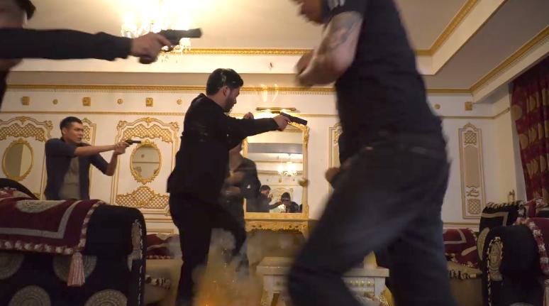 Sự cố cháy bất ngờ khiến cả đoàn phim Mê cung tháo chạy khỏi bối cảnh-2