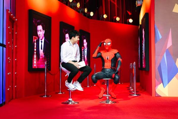 Trấn Thành cất công mời Spider-Man từ Mỹ sang Việt Nam phỏng vấn nhưng nhận lại cái kết siêu đắng-1