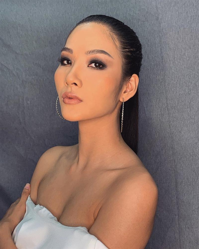 Bản tin Hoa hậu Hoàn vũ 2/7: Đối thủ Philippines cướp spotlight của Hoàng Thùy với thời trang cực đỉnh-1