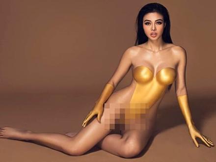 'Hoa hậu ăn chơi nhất Sài Gòn' khoe gần trọn vẹn cơ thể khi mặc nội y vẽ