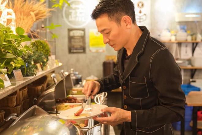 Lưu Đức Hoa gây tranh cãi khi cho con gái ăn chay từ lúc chào đời-2