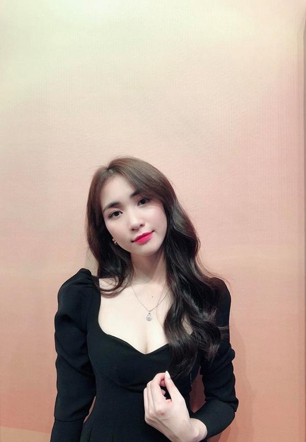 Hòa Minzy giảm cả chục cân mỡ vẫn cực hấp dẫn vì vòng 1 bất biến-8