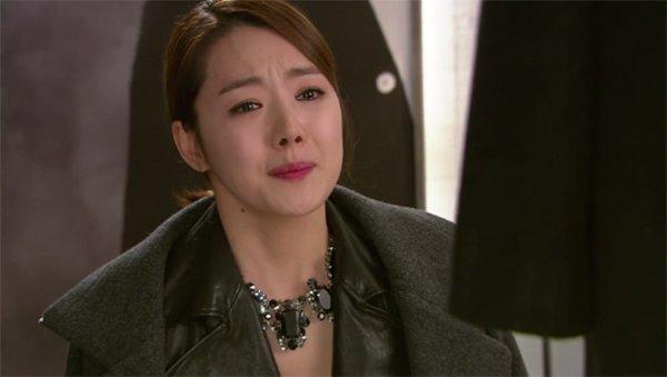 Lừa bạn trai cũ lên giường để đổ vỏ, cô gái tê tái nhận cái kết bàng hoàng-2