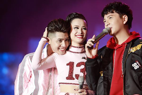 Sau tin đồn cạch mặt, mối quan hệ Đông Nhi - Noo Phước Thịnh lần đầu được Ngô Kiến Huy lên tiếng-5