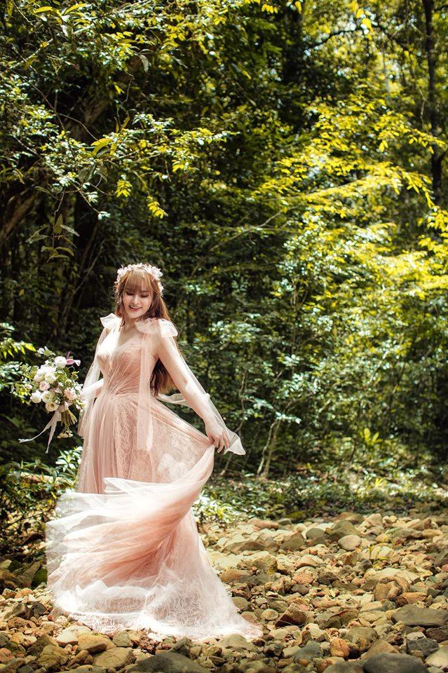 Thu Thủy và chồng kém tuổi khoe ảnh cưới mà cư dân mạng lại chỉ nhăm nhe soi bụng và 2 chiếc mũi lạ kỳ-5