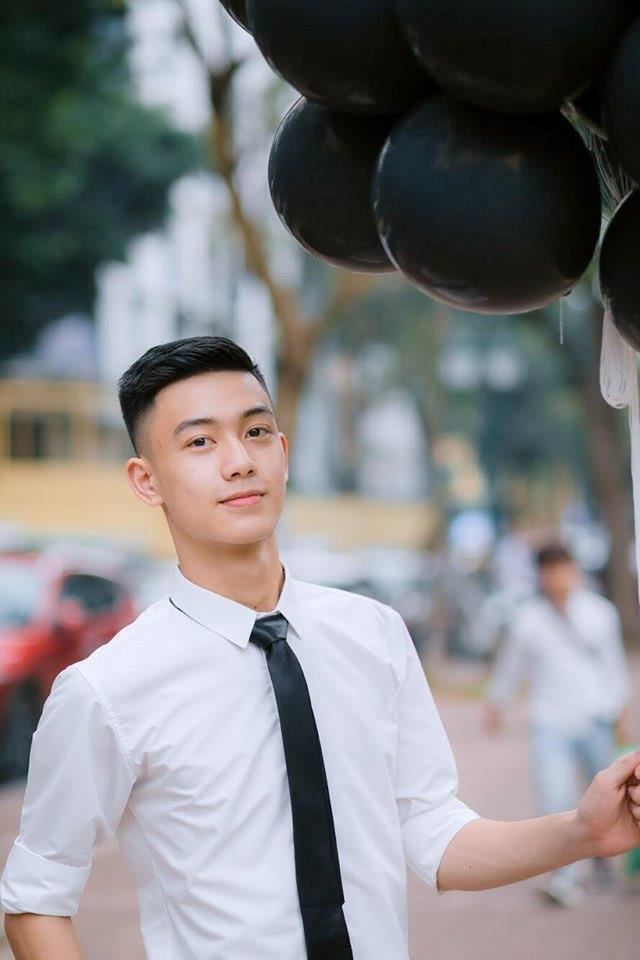 Soái ca áo trắng được hội chị em tìm kiếm sau bức ảnh chụp lén-3