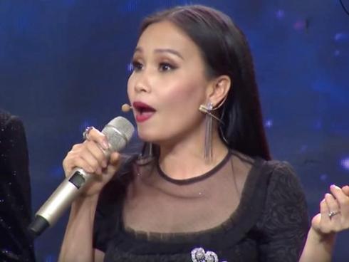 'Cẩm Ly bị đổi giọng sau khi chữa viêm xoang nặng ở Mỹ'