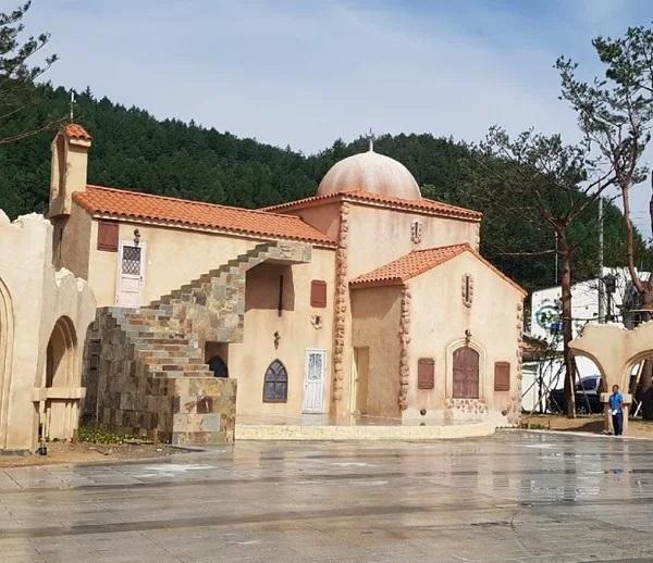 Công viên Hậu duệ mặt trời thất thu sau khi cặp đôi Song - Song ly hôn-2