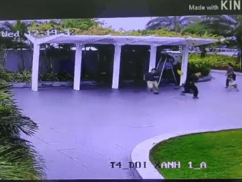 Clip: Cười rung rốn nhìn nam thanh niên ăn que kem cũng… không yên-2