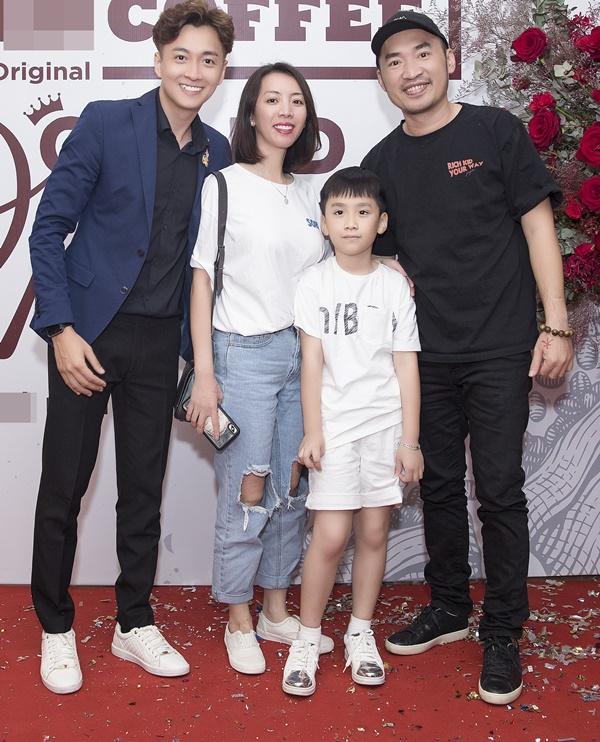 Trường Giang cùng dàn sao Việt đổ bộ cơ sở kinh doanh chúc mừng Ngô Kiến Huy lên chức ông chủ-9