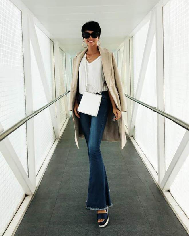 Không phải dép tổ ong, đây mới là thứ khiến HHen Niê trở nên khác biệt, chưa kể còn giúp cô hack dáng cực khủng-10