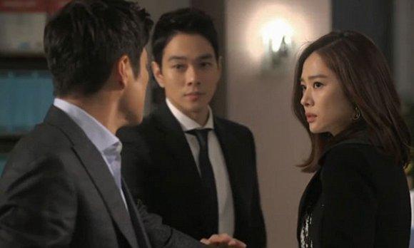 Đưa tình 1 đêm về nhà ngủ, sáng ra tôi thất kinh nhìn thấy thứ trên giường-1