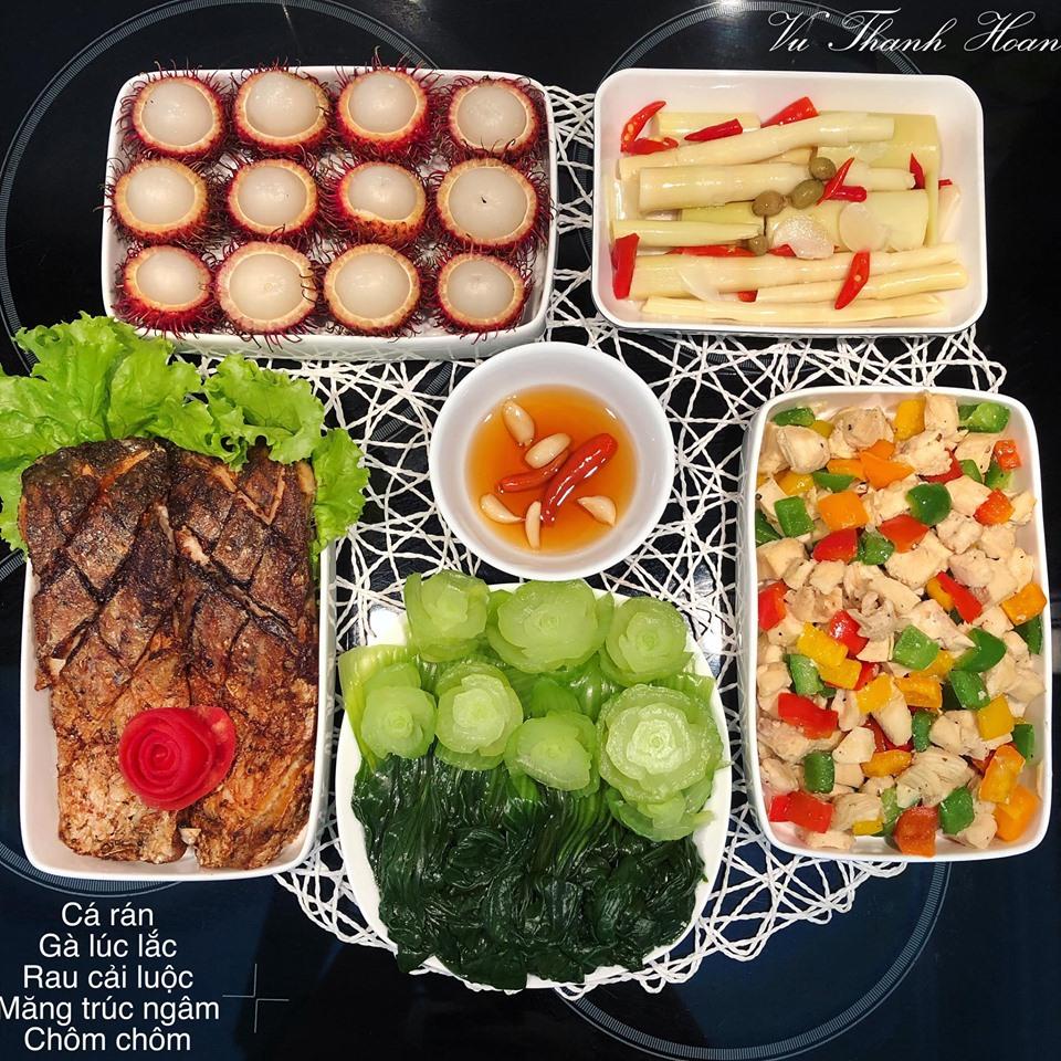 Phát sốt với những mâm cơm đãi chồng chất như nước cất của cô vợ trẻ, chị em đua nhau xin công thức-6