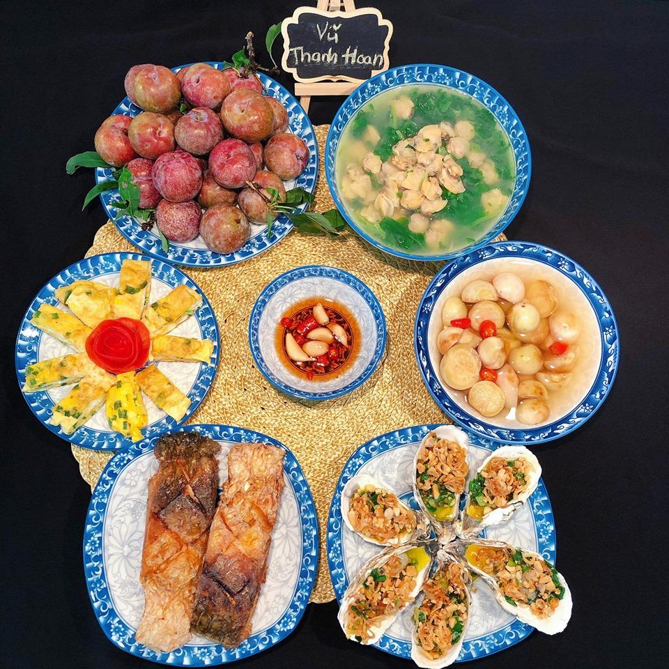 Phát sốt với những mâm cơm đãi chồng chất như nước cất của cô vợ trẻ, chị em đua nhau xin công thức-14