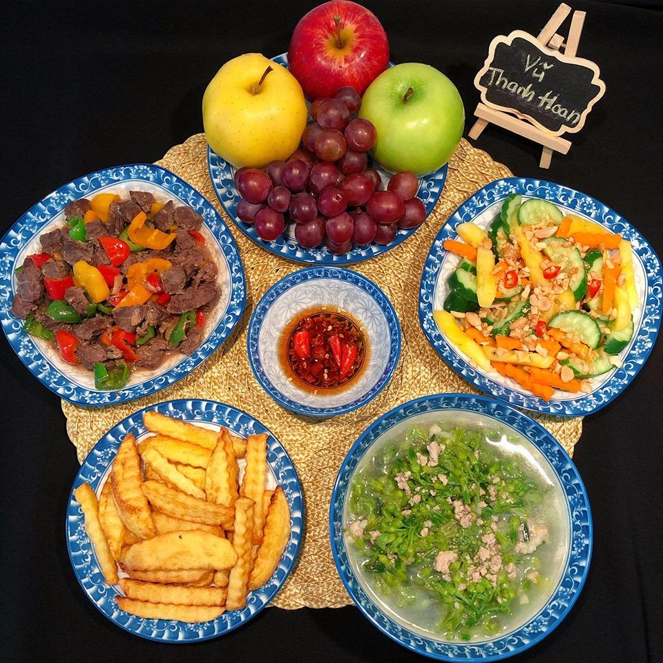 Phát sốt với những mâm cơm đãi chồng chất như nước cất của cô vợ trẻ, chị em đua nhau xin công thức-15