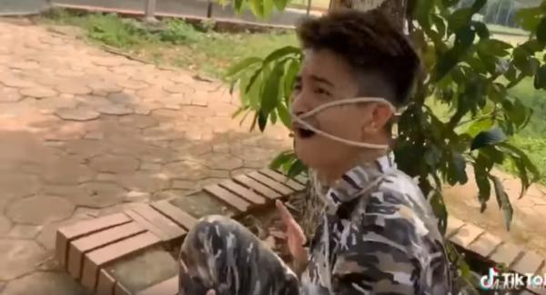 Làm siêu nhân đi giải cứu thế giới, dân mạng lại chỉ thương anh chàng hộc phở vì phải bế Bảo Hân Về nhà đi con-2