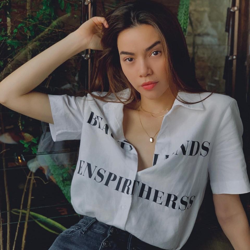 Đi Mỹ nhiều như đi chợ: Hồ Ngọc Hà lại xuất ngoại du hí cùng Kim Lý, SuBeo và bố mẹ-1