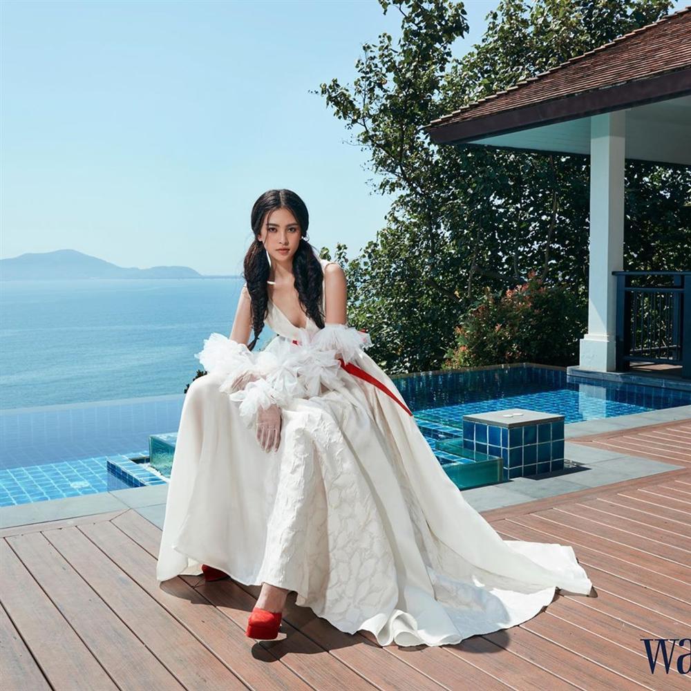 Ngọc Trinh xuống tóc sau ồn ào bị lộ vòng 1 xập xệ-8