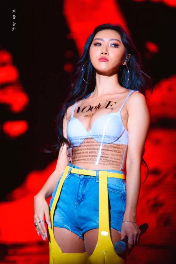 5 nữ idol sở hữu thân hình bốc lửa cực phẩm, được tung hô như Kim siêu vòng 3 của Hàn Quốc-2