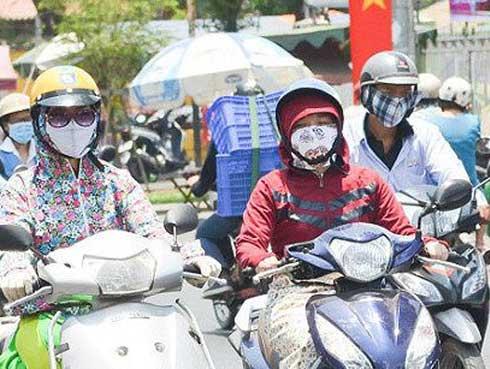 Miền Bắc nắng nóng, oi bức kéo dài trong vài ngày tới với nền nhiệt trên 37 độ C-2