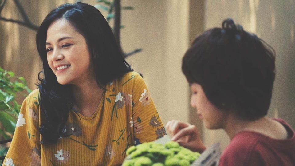 Huệ ngoài đời sexy khác hẳn trên phim Về nhà đi con-2