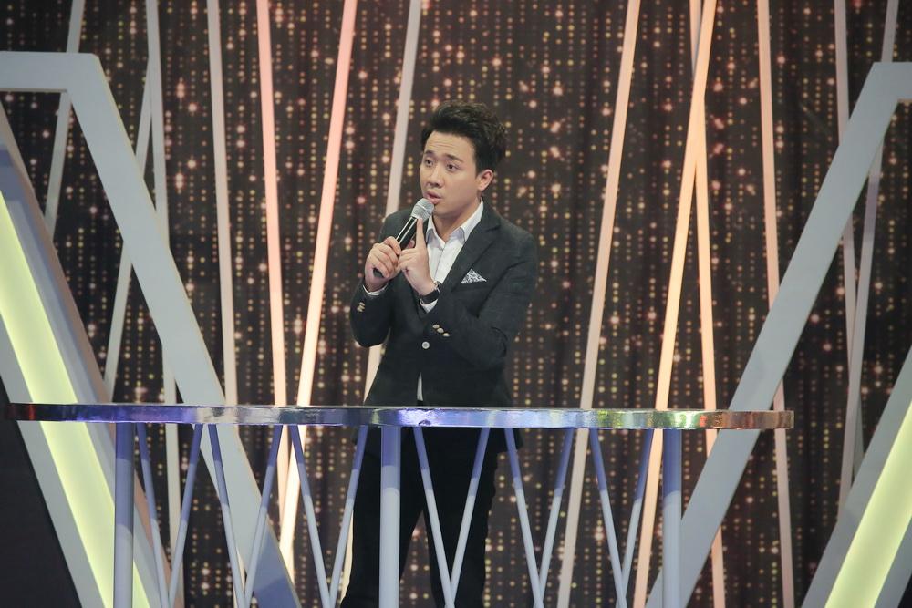 Dẫn dắt Người ấy là ai ấn tượng, MC Trấn Thành được showbiz khen ngợi đang ở đẳng cấp khác-1