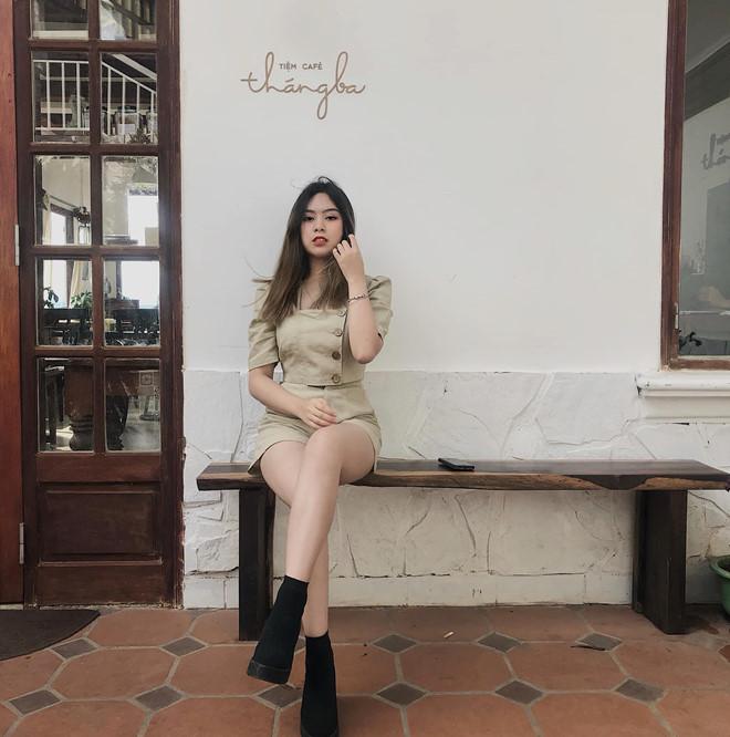 Nữ sinh 2000 học RMIT bị làm phiền vì đăng ảnh gợi cảm-6