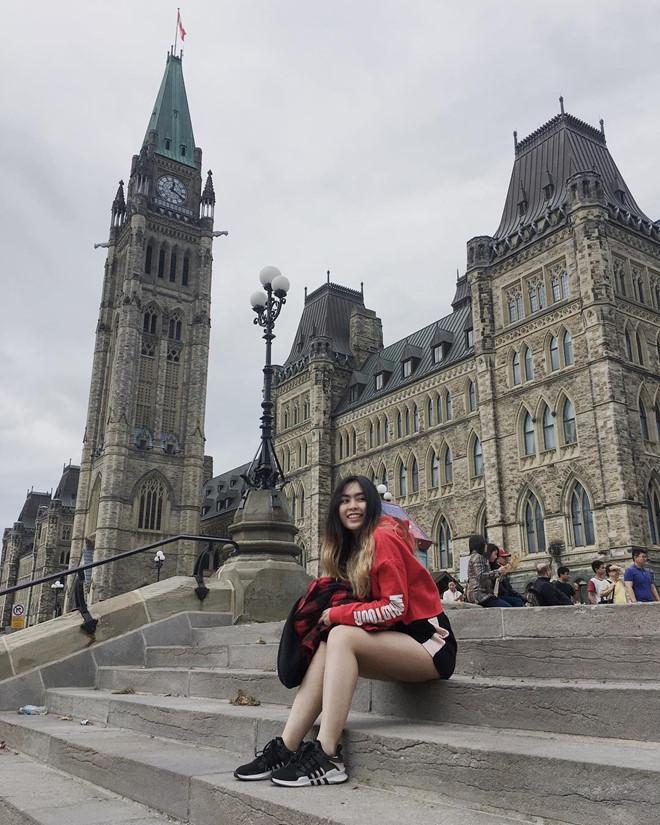 Nữ sinh 2000 học RMIT bị làm phiền vì đăng ảnh gợi cảm-4