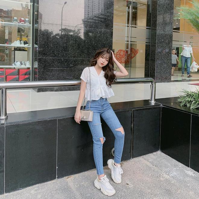 Thêm một girl xinh Hà Nội chỉ cao 1m52 được báo nước ngoài rầm rộ ca ngợi vì body nóng bỏng khó ai bì-5