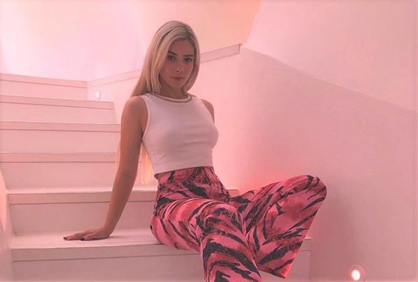 Nàng mẫu Ba Lan đẹp gợi cảm, có vòng eo 58cm-2