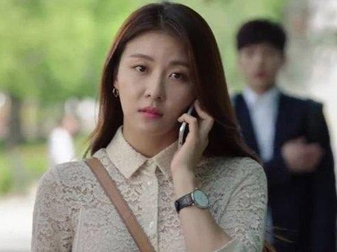 Chồng ra thùng rác moi bằng chứng vợ ngoại tình ai ngờ phát hiện thứ kinh hoàng