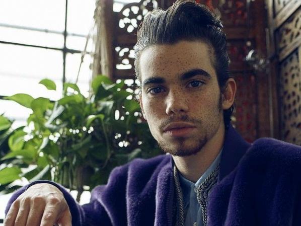 Bạn bè tiễn biệt ác nhân Lý Triệu Cơ về nơi an nghỉ cuối cùng-3